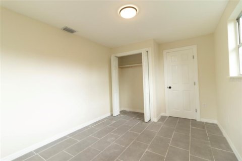 Casa en venta en Tampa, Florida, 4 dormitorios, 142.14 m2 № 2294825 - foto 10