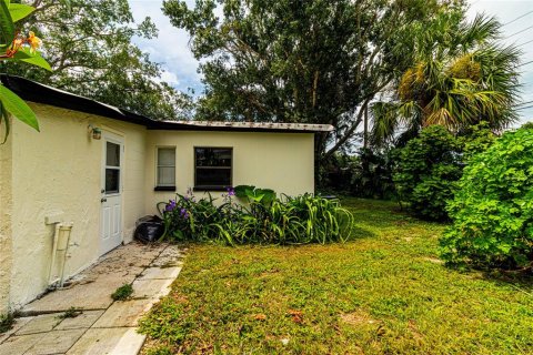 Casa en venta en Tampa, Florida, 4 dormitorios, 142.14 m2 № 2294825 - foto 19