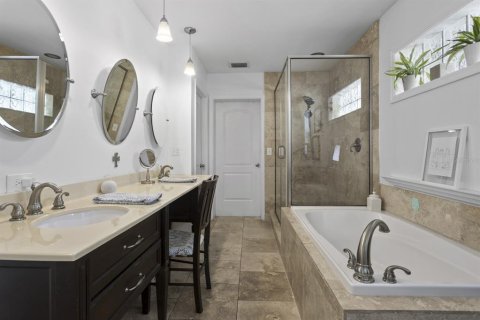Купить виллу или дом в Тампа, Флорида 6 комнат, 211.63м2, № 2397022 - фото 21