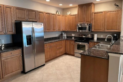 Touwnhouse à louer à Clearwater, Floride: 2 chambres, 150.41 m2 № 2166810 - photo 2