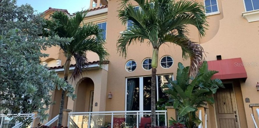Touwnhouse à Clearwater, Floride 2 chambres, 150.41 m2 № 2166810