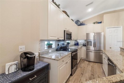 Casa en alquiler en North Port, Florida, 2 dormitorios, 149.2 m2 № 1651372 - foto 14