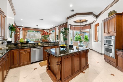 House in Davie, Florida 7 bedrooms, 418.62 sq.m. № 1692336 - photo 15