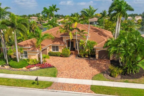 House in Davie, Florida 7 bedrooms, 418.62 sq.m. № 1692336 - photo 1