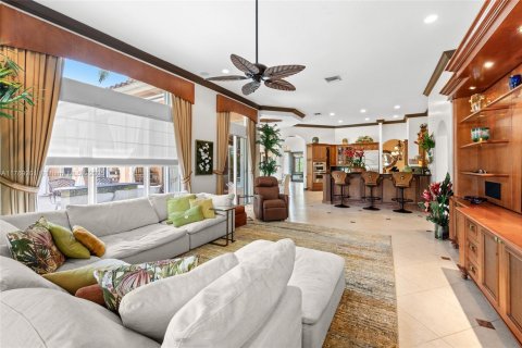 House in Davie, Florida 7 bedrooms, 418.62 sq.m. № 1692336 - photo 13