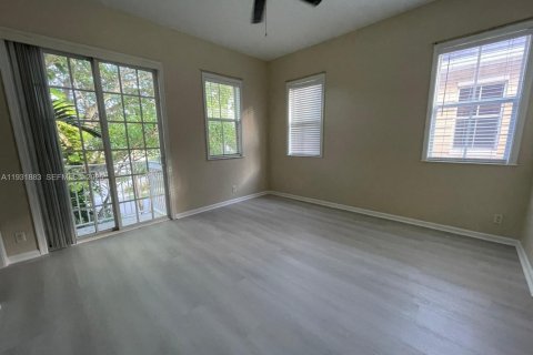 Touwnhouse à vendre à Fort Lauderdale, Floride: 3 chambres, 145.11 m2 № 1990250 - photo 6