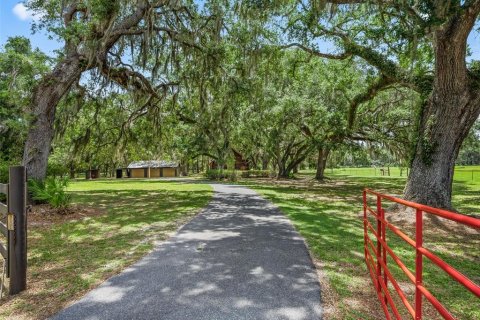 House in Bushnell, Florida 2 bedrooms, 90.58 sq.m. № 2117812 - photo 4