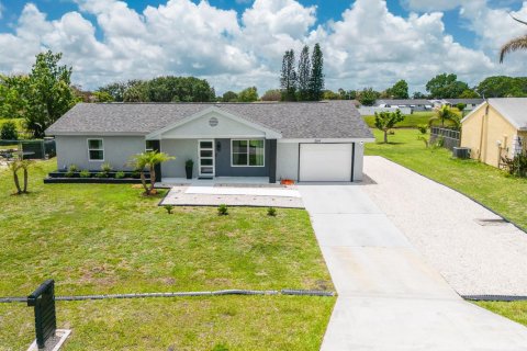 Casa en venta en Port St. Lucie, Florida, 3 dormitorios, 122.63 m2 № 2249210 - foto 30