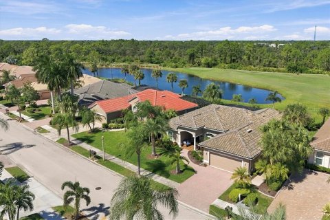 Casa en venta en North Port, Florida, 4 dormitorios, 223.24 m2 № 2431761 - foto 2