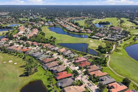 Casa en venta en North Port, Florida, 4 dormitorios, 223.24 m2 № 2431761 - foto 5