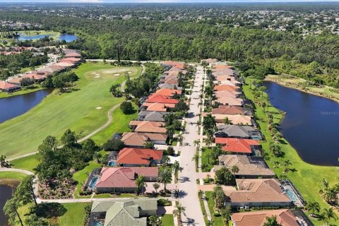 Casa en venta en North Port, Florida, 4 dormitorios, 223.24 m2 № 2431761 - foto 4