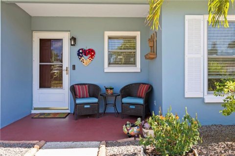 Casa en alquiler en Palm Harbor, Florida, 3 dormitorios, 136.75 m2 № 1798429 - foto 2