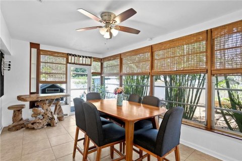 Casa en alquiler en Palm Harbor, Florida, 3 dormitorios, 136.75 m2 № 1798429 - foto 13