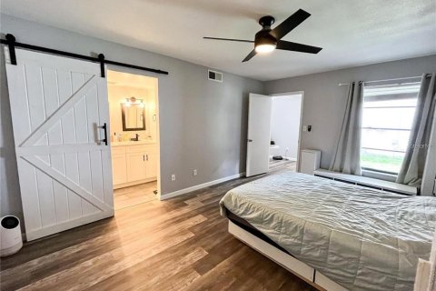 Villa ou maison à louer à Casselberry, Floride: 3 chambres, 147.81 m2 № 2116174 - photo 5