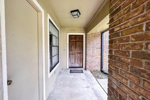 Villa ou maison à louer à Casselberry, Floride: 3 chambres, 147.81 m2 № 2116174 - photo 22