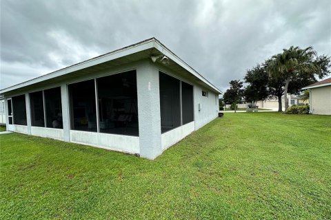 House in Palmetto, Florida 3 bedrooms, 145.39 sq.m. № 2238699 - photo 3