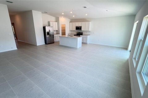 House in Kissimmee, Florida 4 bedrooms, 179.86 sq.m. № 2239768 - photo 8