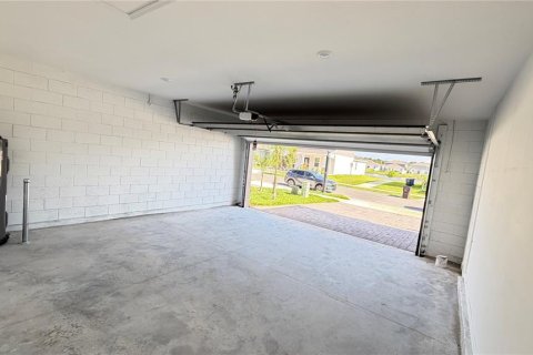 House in Kissimmee, Florida 4 bedrooms, 179.86 sq.m. № 2239768 - photo 20
