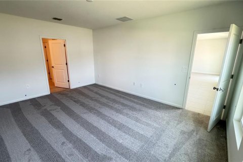 House in Kissimmee, Florida 4 bedrooms, 179.86 sq.m. № 2239768 - photo 10