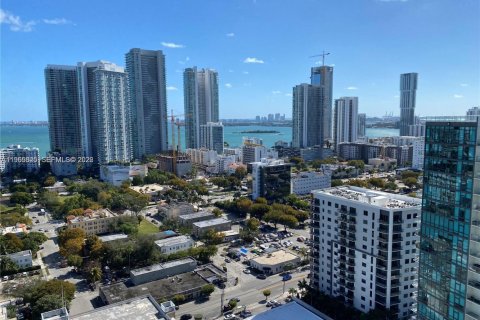 Снять в аренду кондоминиум в Майами, Флорида 1 спальня, 79.99м2, № 2027418 - фото 2