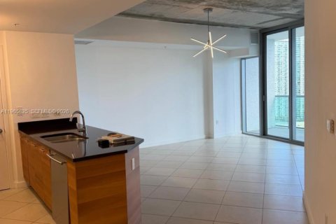 Снять в аренду кондоминиум в Майами, Флорида 1 спальня, 79.99м2, № 2027418 - фото 7