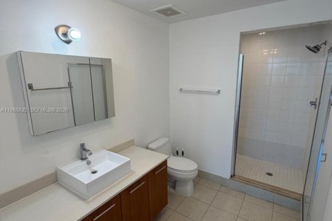 Снять в аренду кондоминиум в Майами, Флорида 1 спальня, 79.99м2, № 2027418 - фото 11