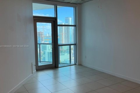 Снять в аренду кондоминиум в Майами, Флорида 1 спальня, 79.99м2, № 2027418 - фото 3