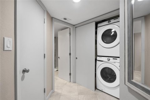Condominio en venta en Tierra Verde, Florida, 2 dormitorios, 153.75 m2 № 1666977 - foto 25