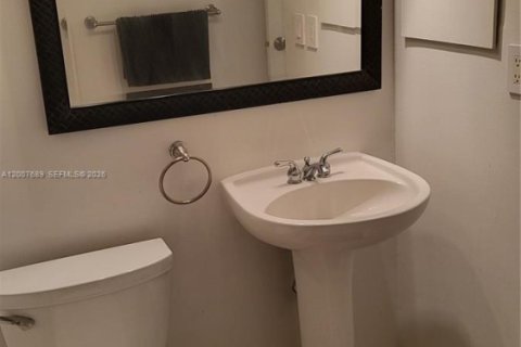 Купить кондоминиум в Авентура, Флорида 1 спальня, 68.84м2, № 2146057 - фото 12