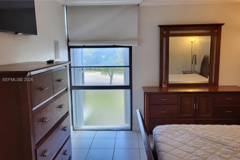 Купить кондоминиум в Авентура, Флорида 1 спальня, 68.84м2, № 2146057 - фото 15