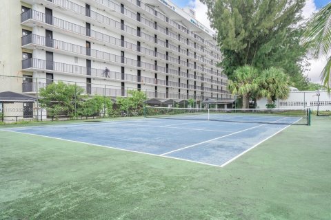 Condominio en venta en Miami, Florida, 1 dormitorio, 77.2 m2 № 1992887 - foto 19