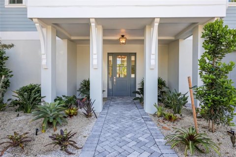 House in Anna Maria, Florida 4 bedrooms, 301.93 sq.m. № 2166355 - photo 4