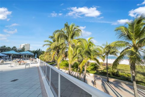 Condo in Miami Beach, Florida  № 1709731 - photo 14