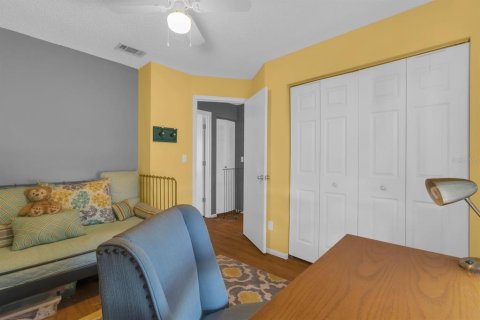 House in Kissimmee, Florida 3 bedrooms, 98.2 sq.m. № 2212276 - photo 13