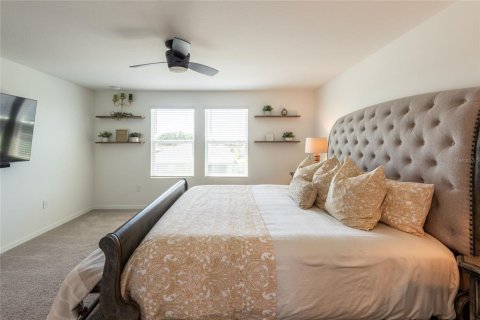 Casa en venta en Winter Haven, Florida, 4 dormitorios, 219.62 m2 № 1628301 - foto 28