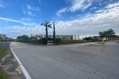 Condominio en venta en Sunrise, Florida, 2 dormitorios, 87.89 m2 № 2054954 - foto 4