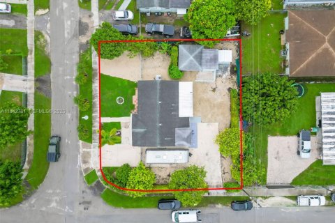 Casa en venta en Homestead, Florida, 4 dormitorios, 112.6 m2 № 1999183 - foto 30