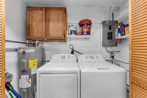 Casa en venta en Homestead, Florida, 4 dormitorios, 112.6 m2 № 1999183 - foto 18