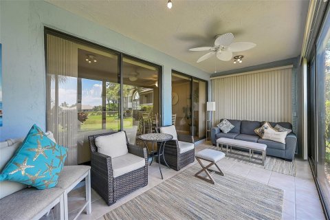 Condo in Boynton Beach, Florida, 2 bedrooms № 2245480 - photo 13