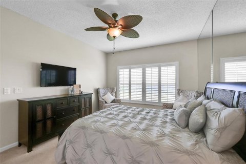 Condo in Boynton Beach, Florida, 2 bedrooms № 2245480 - photo 18