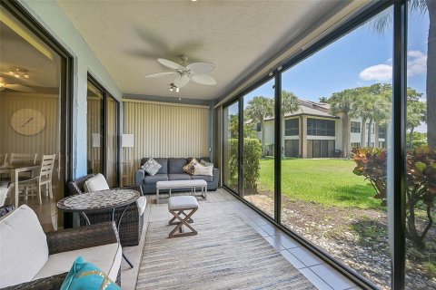 Condo in Boynton Beach, Florida, 2 bedrooms № 2245480 - photo 14