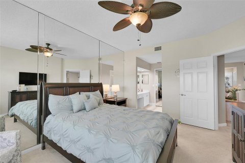 Condo in Boynton Beach, Florida, 2 bedrooms № 2245480 - photo 17