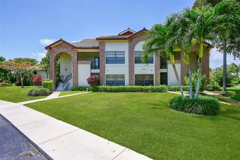 Condo in Boynton Beach, Florida, 2 bedrooms № 2245480 - photo 2