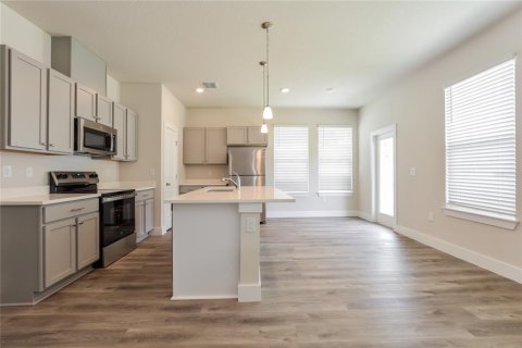 Villa ou maison à louer à DeLand, Floride: 3 chambres, 123.93 m2 № 1913627 - photo 6