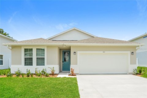 Casa en alquiler en DeLand, Florida, 3 dormitorios, 123.93 m2 № 1913627 - foto 1
