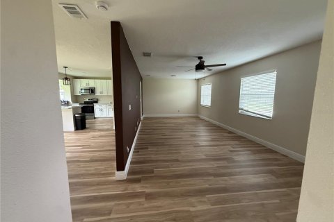 House in Riverview, Florida 3 bedrooms, 131.74 sq.m. № 1905530 - photo 6