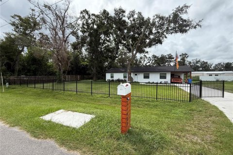 House in Riverview, Florida 3 bedrooms, 131.74 sq.m. № 1905530 - photo 3
