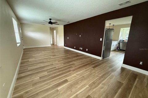 House in Riverview, Florida 3 bedrooms, 131.74 sq.m. № 1905530 - photo 7