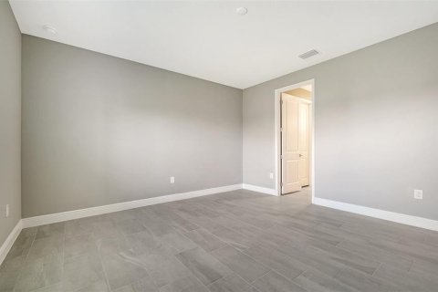 Купить виллу или дом в Нокомис, Флорида 6 комнат, 171.68м2, № 1303488 - фото 22