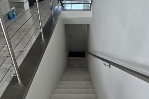 Condo in Aventura, Florida, 3 bedrooms  № 1704303 - photo 19